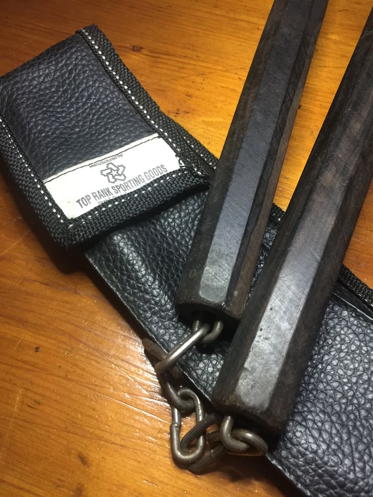 ヌンチャク 海外逃亡してしまいました