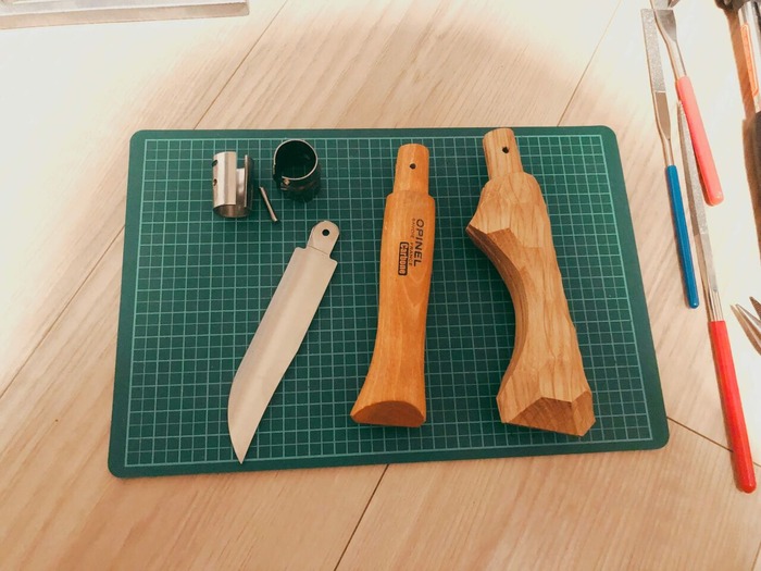 Opinel オピネル ナイフを分解し グリップを Asigrip Op に