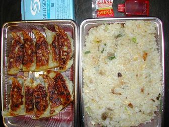 うまい 餃子 亀戸餃子 両国店 両国ずんだぱんだ物語