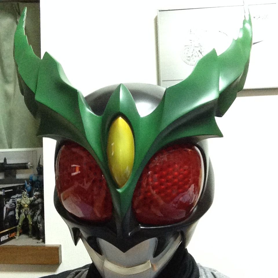 本日匿名配送 仮面ライダーギルス コスプレ用マスク 塗装完成品