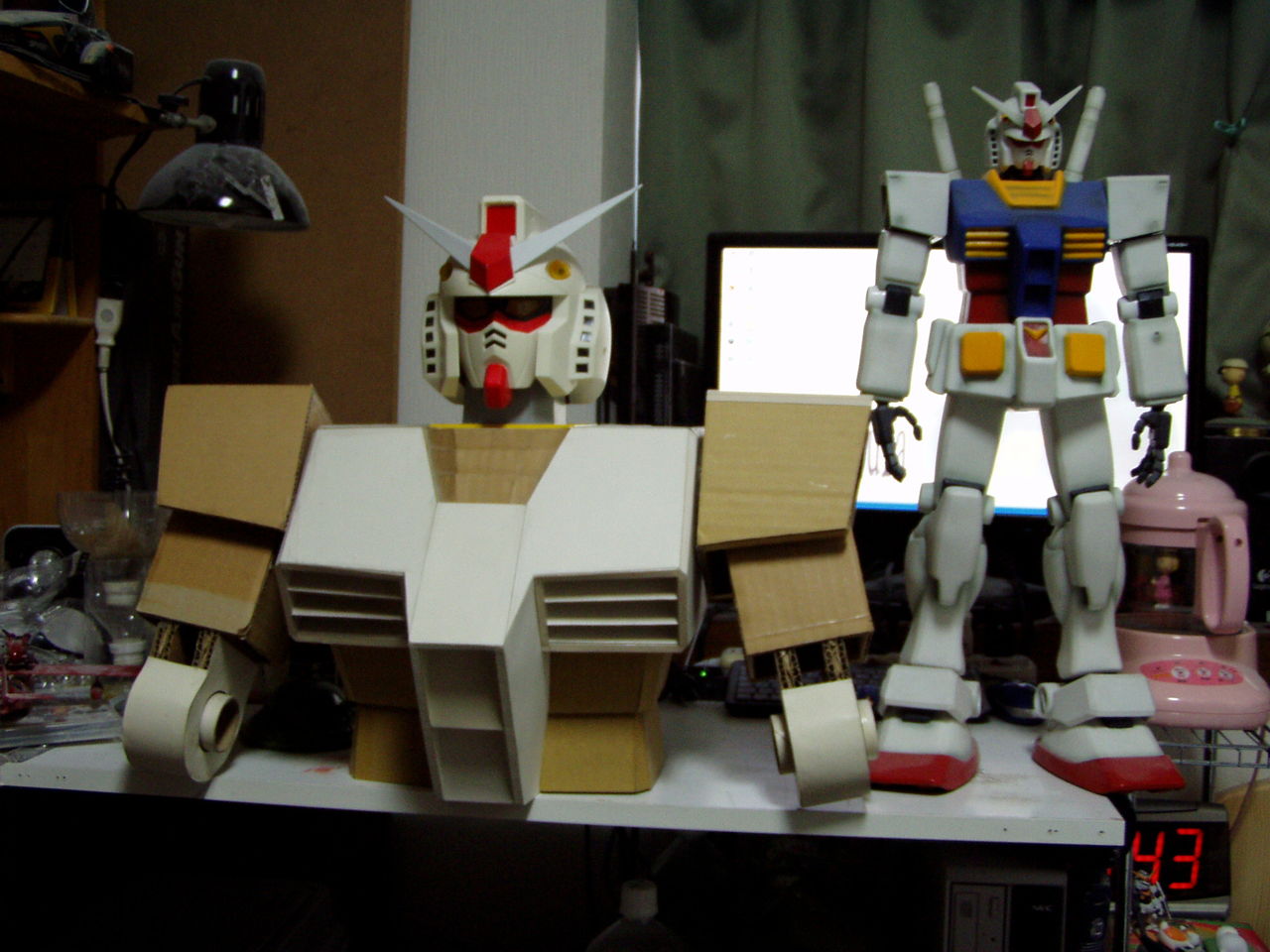 段ボール ガンダム製作 Ryo品工房 段ボール ガンダム製作 Ryo品工房
