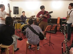 33590640_Unknown-1