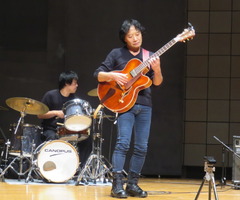 34117760_Unknown 2