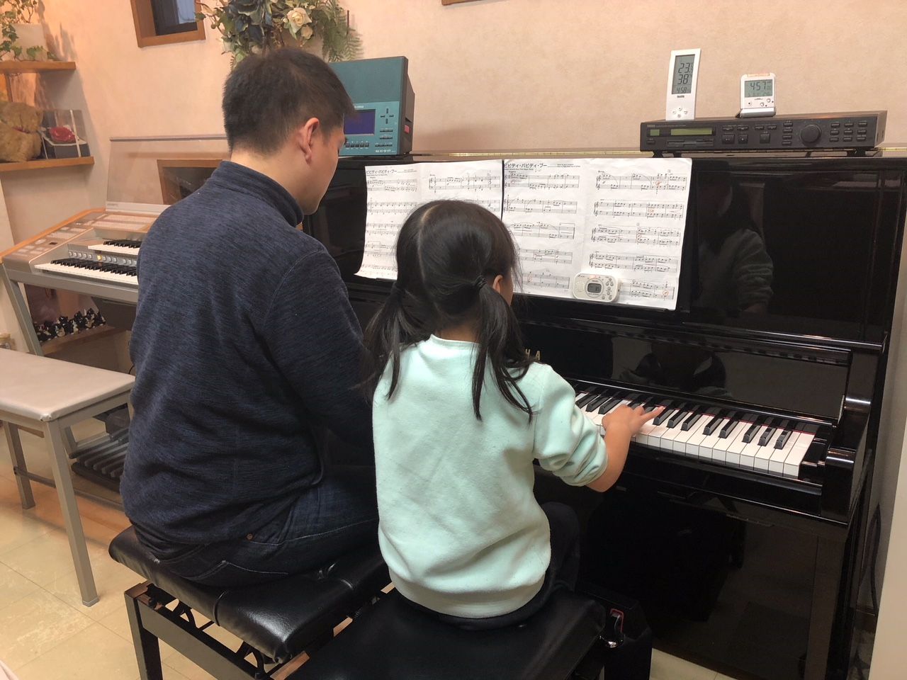 親子でピアノ連弾してきました さいのおギター教室のブログ 親子でピアノ連弾してきました さいのおギター教室のブログ