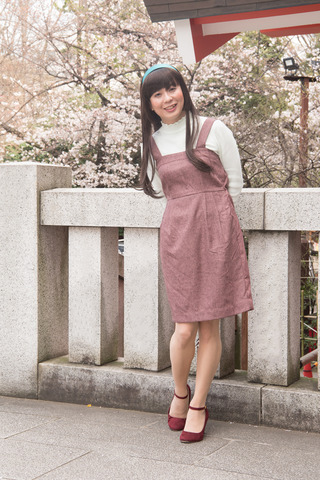 　女装子花園百合子 
