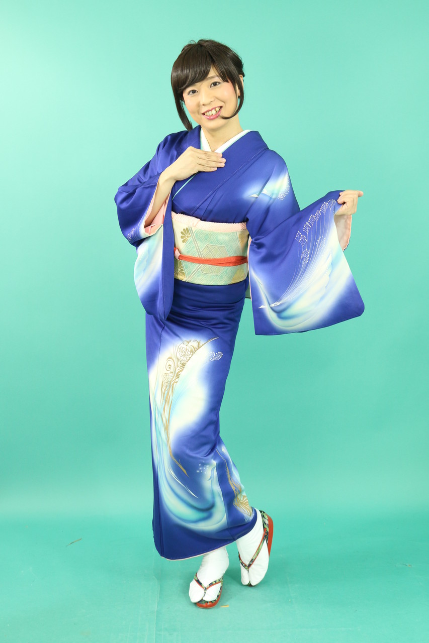 着物姿の座りポーズ りょうこちゃんの女装日記