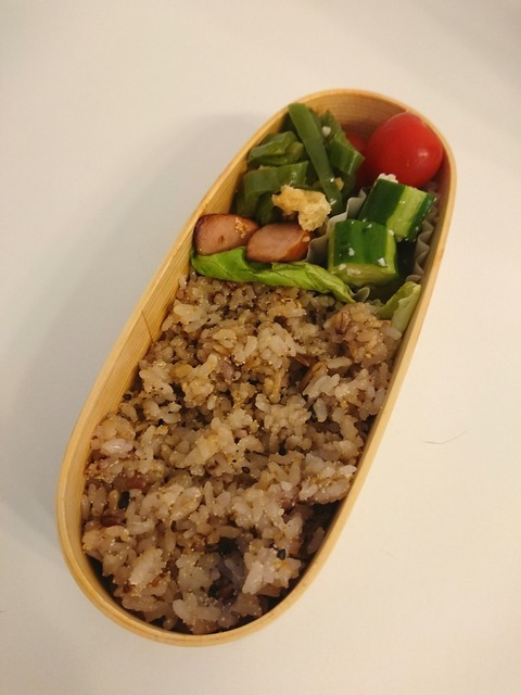 18-06-02-01-22-25-331_deco