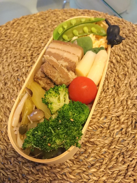 18-06-02-01-26-38-885_deco