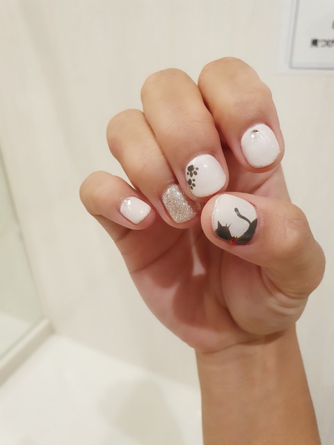 19-10-26-12-03-05-912_deco