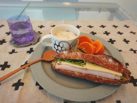 [画像:7628e3fd-s.jpg]