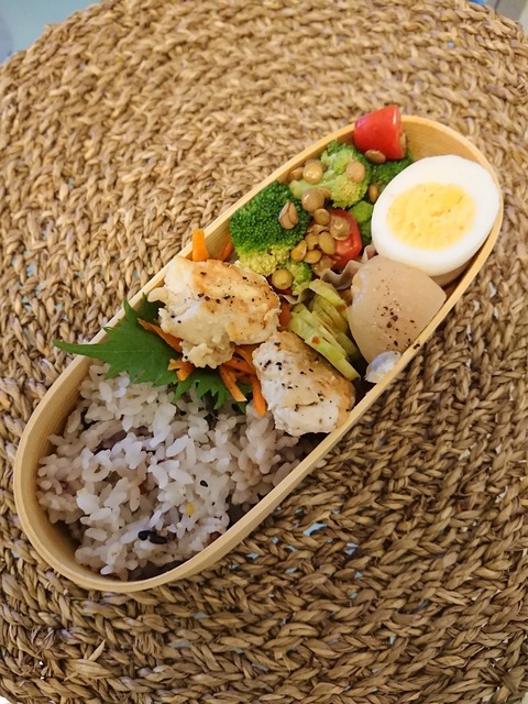 18-06-02-01-33-11-169_deco