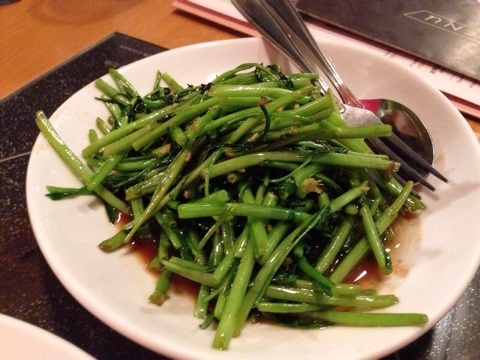 {DF5249E0-925B-4419-AB72-D75AD7E1B640:01}