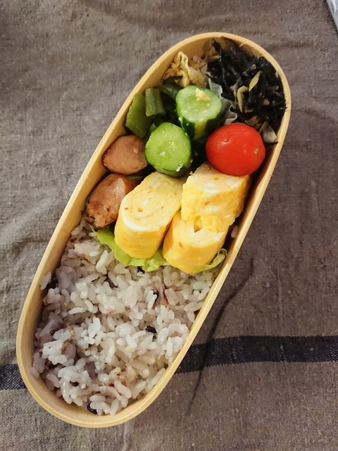 18-06-02-01-23-45-167_deco