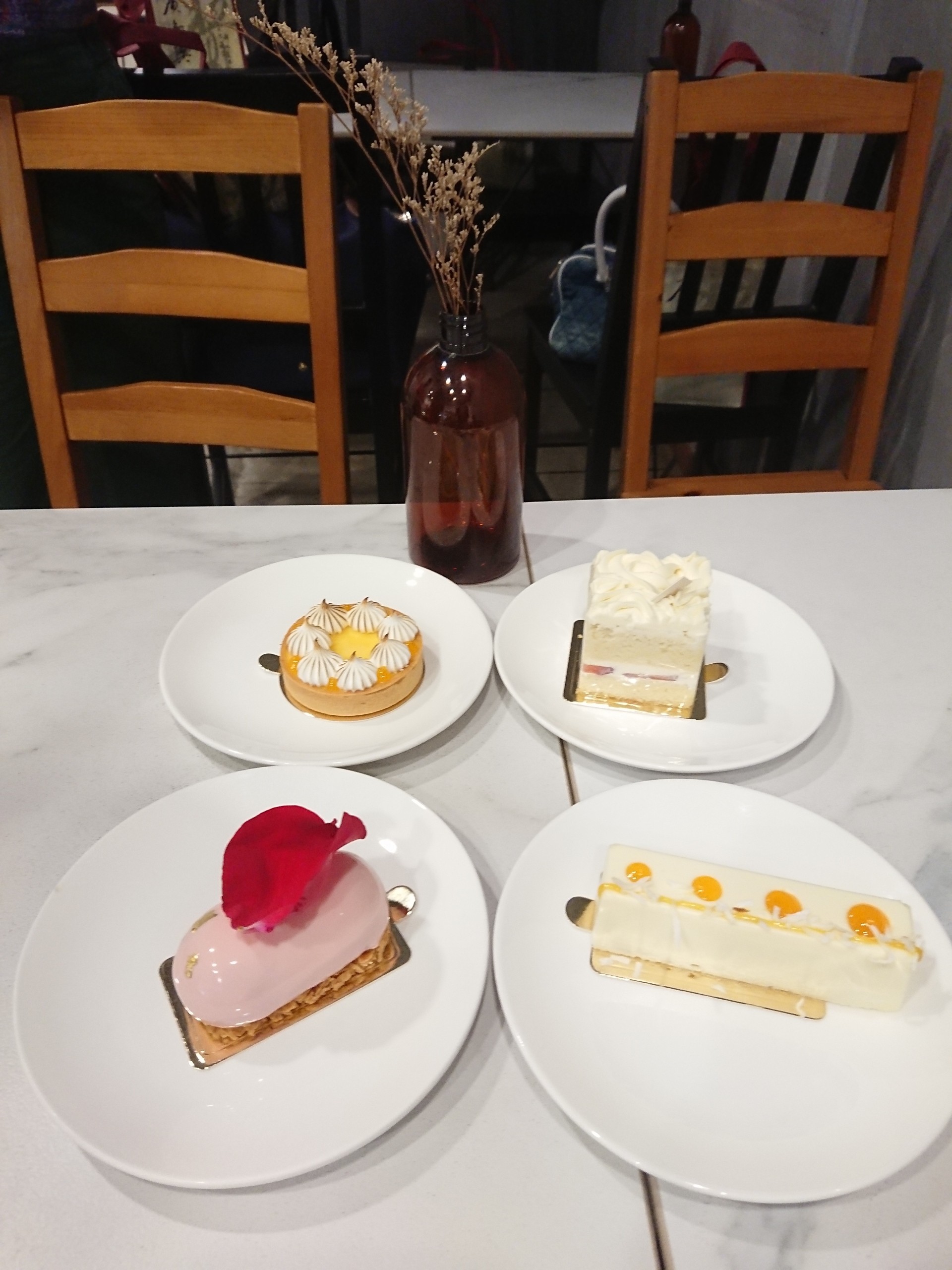 Hdbの１階にあるオシャレなケーキ屋さん Ciel Patisserie ねころぐ にゃんごくlife クアラルンプール Powered By ライブドアブログ