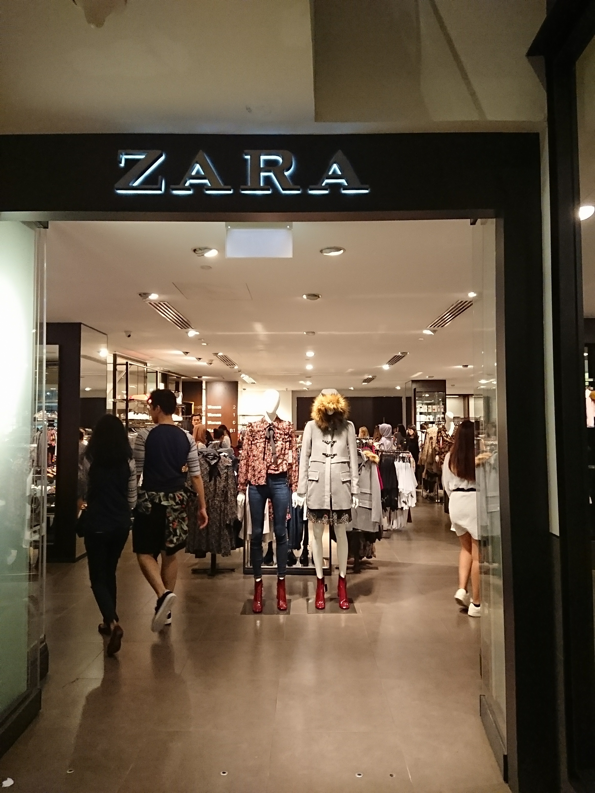 毎日30 超えのシンガポールで夏服が買えない ねころぐ にゃんごくlife クアラルンプール Powered By ライブドアブログ