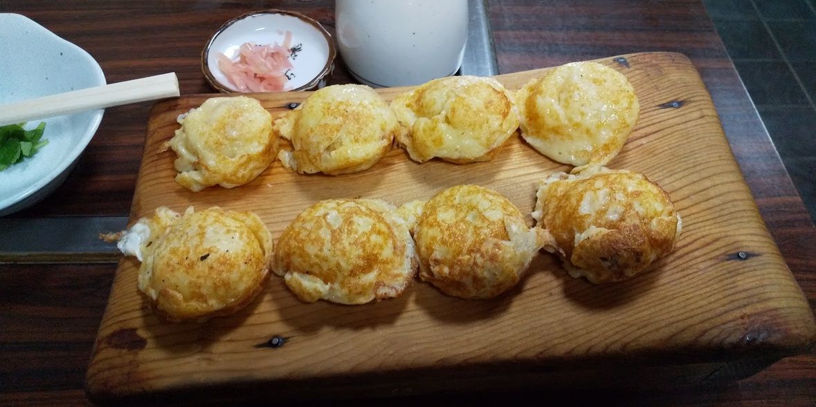 そのまま食べてもうまい ぷっくり大きい明石焼き 昭和町 たこつぼ 大阪グルメひとり旅