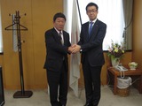 9月13日茂木大臣に退任のご挨拶