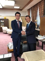 9月13日麻生大臣に退任のご挨拶