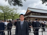 8月15日みんなで靖国神社に参拝する国会議員の会