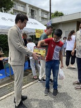 6月16日大谷口県営住宅自治会の団地内バザー&青空ビアガーデン4