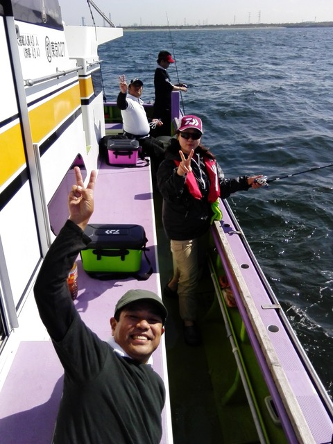 C360_2016-06-04-08-12-00-023