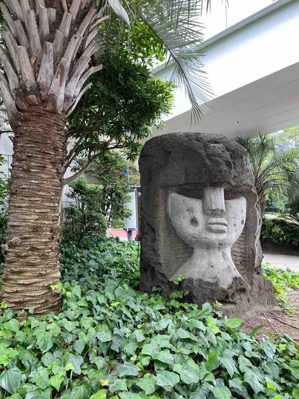 竹芝駅から浜離宮公園まで散歩 りょう散歩