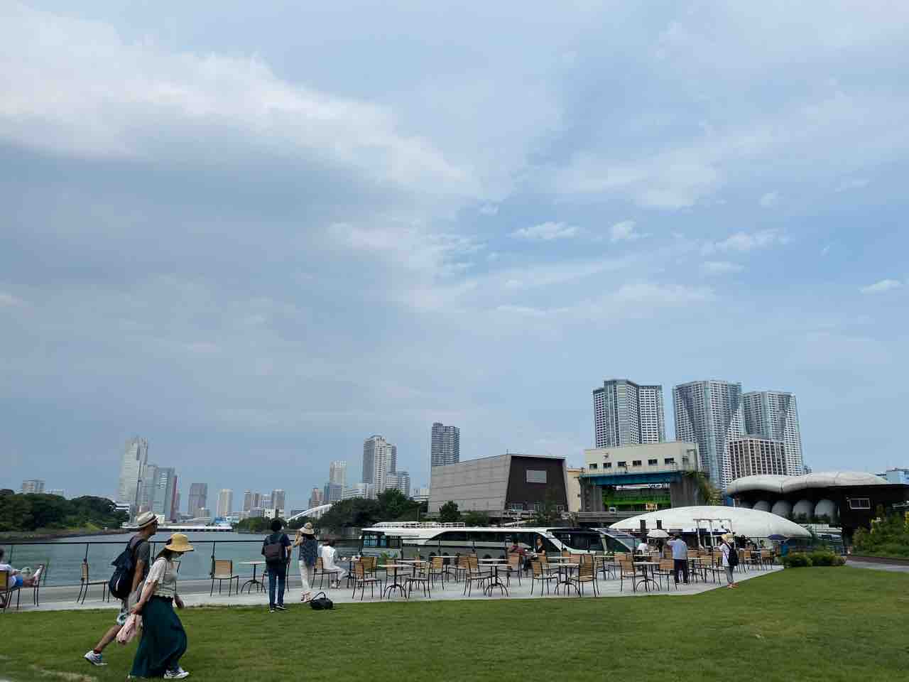 竹芝駅から浜離宮公園まで散歩 りょう散歩 竹芝駅から浜離宮公園まで散歩 りょう散歩