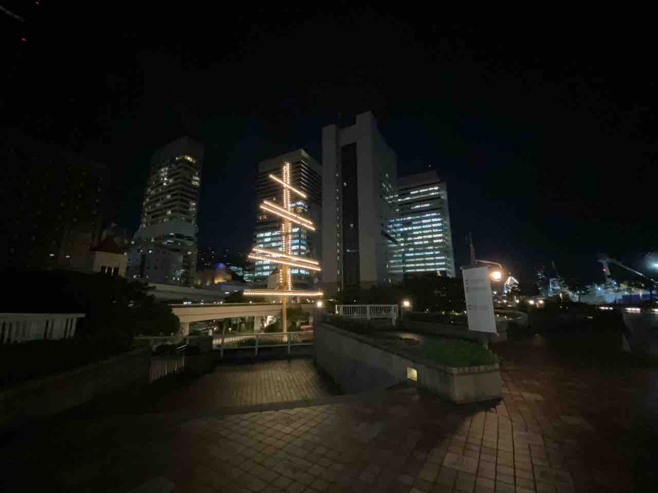 東京湾の夜景を一望 竹芝埠頭編 りょう散歩