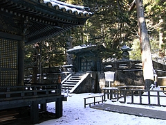 徳川家康公の御墓所・奥宮御宝塔1