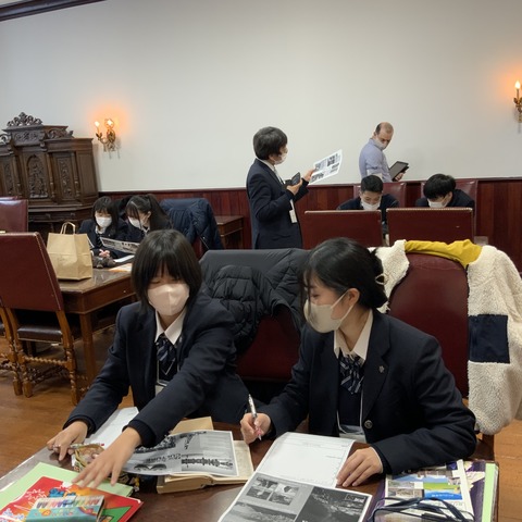 4DB0DEBC-A974-4CB2-9223-5A3B68323B49