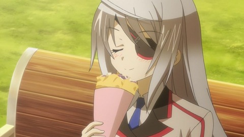 ラウラ21