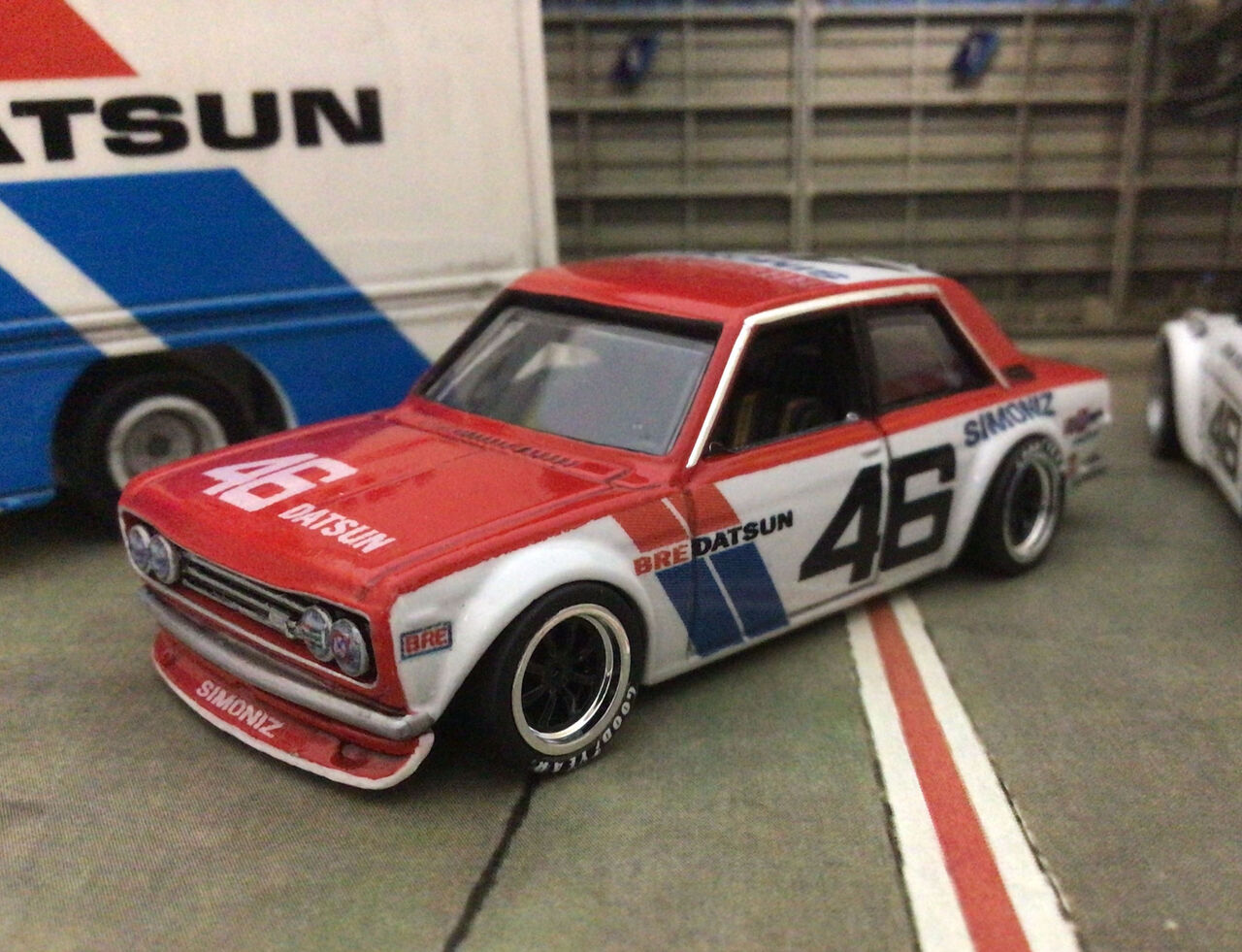 ホットウィール84話 DATSUN BRE 510ブル : 知恵と勇気で楽しむHobby