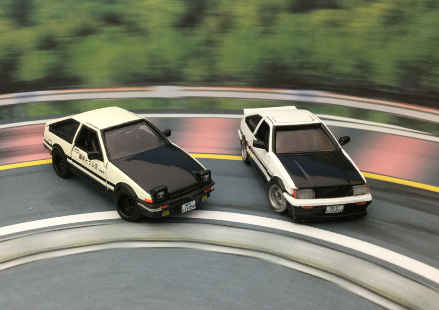 京商 トミカ改造 トヨタ AE86 レビン 頭文字D仕様エアロ ホット