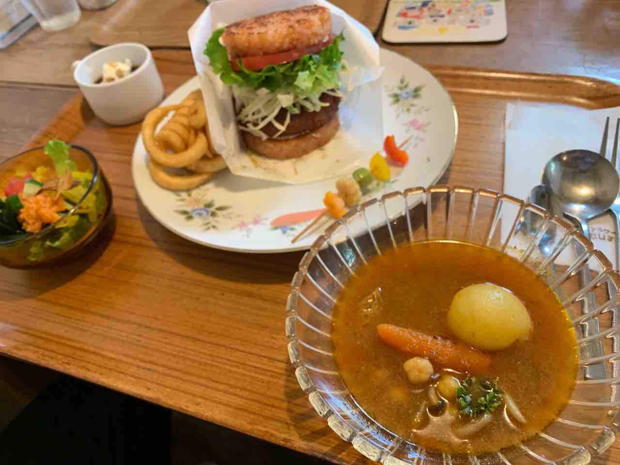 桑名市 カフェフラワー に行ってみた 林高寺もお洒落な精進料理を振舞えるか 林高寺 寺ヨガ に行ってみようか 毎月２回開催