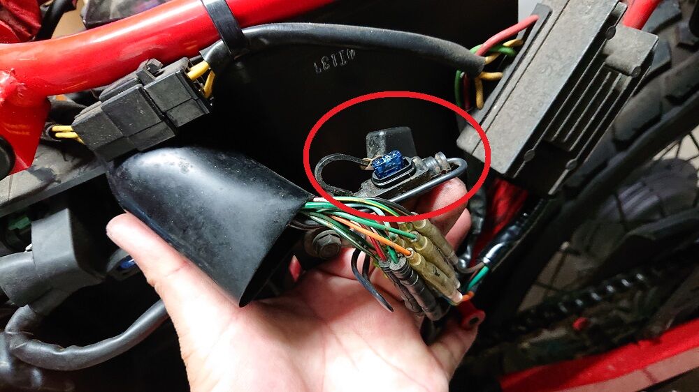 ftr223 フォグランプ取付 V Max 父ちゃんの妄想とチャレンジ ftr223 フォグランプ取付 V Max 父ちゃんの妄想とチャレンジ