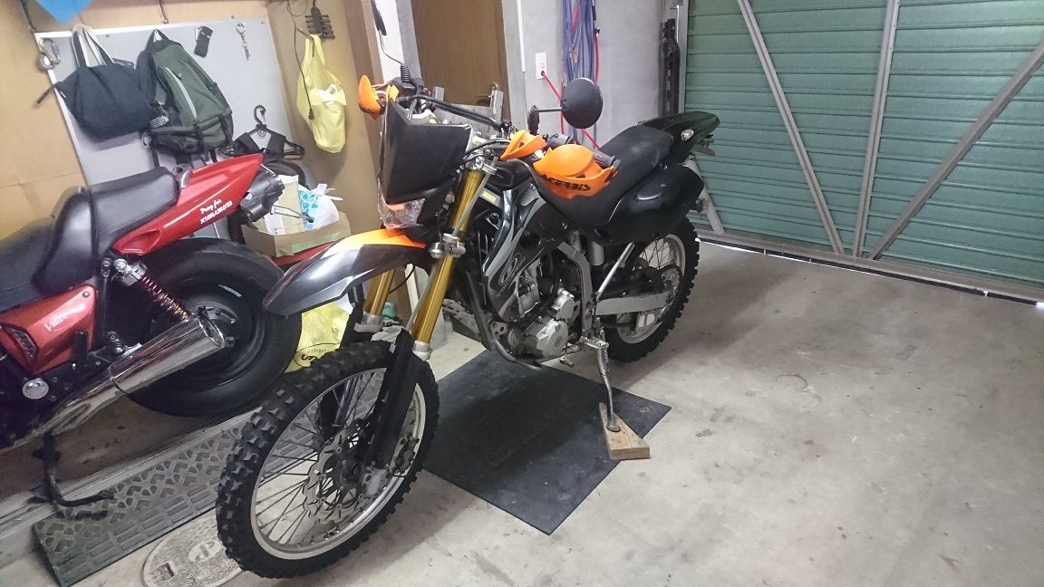 Klx250 初期メンテナンス 外装 ファーストインプレ V Max 父ちゃんの妄想とチャレンジ