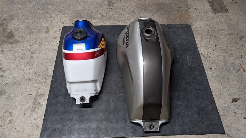 FTR223 カフェカスタム(1.タンク移設) : V-MAX 父ちゃんの妄想 FTR223 カフェカスタム(1.タンク移設) : V-MAX 父ちゃんの妄想