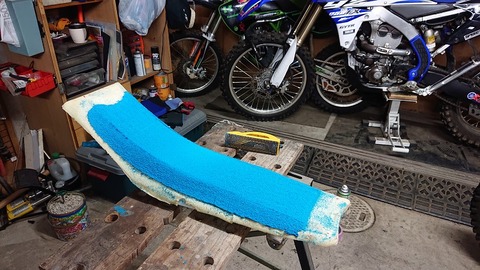 ced07f41-s.jpg