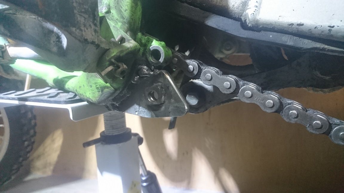 KX125 保安部品取付 番外編（サイドスタンド自作） : V-MAX 父ちゃんの