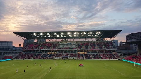 一時停止 ホーム第28節 北海道コンサドーレ札幌戦 12 位 勝ち点36 もっと登れば青い空 日々是セレッソ ときどきマウンテン 一時停止 ホーム第28節 北海道コンサドーレ札幌戦 12 位 勝ち点36 もっと登れば青い空 日々是セレッソ ときどきマウンテン
