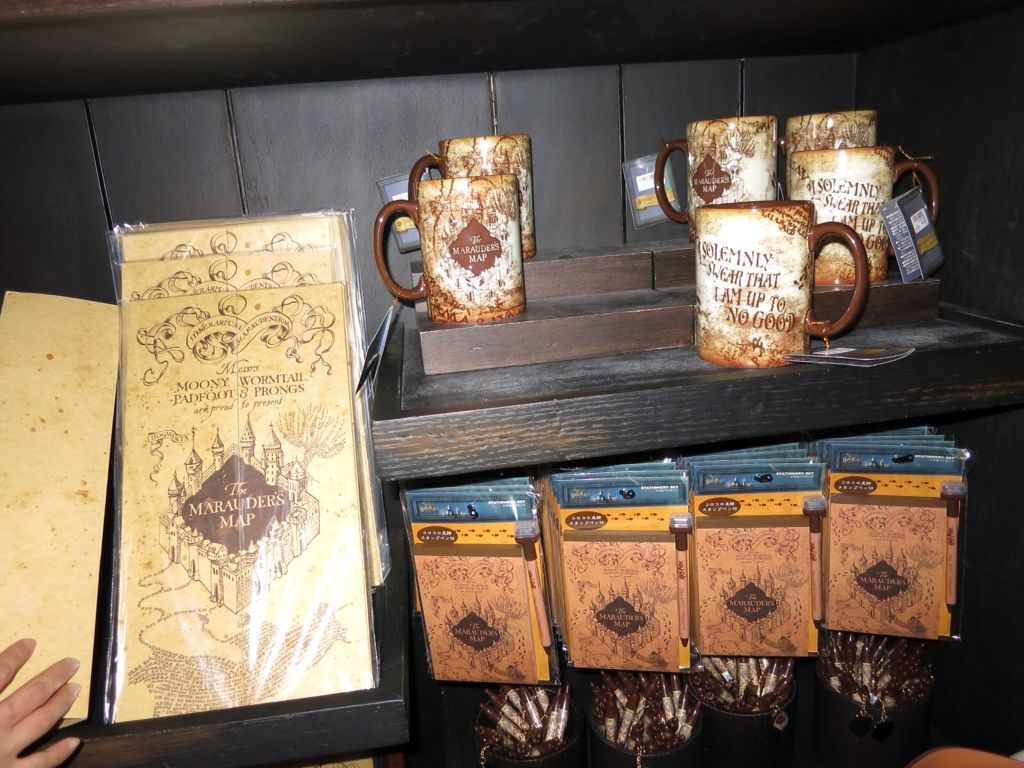 ユニバーサルスタジオジャパン に行って来ました ハリー ポッター ホグワーツ 進撃の巨人 モンハン アトラクション お土産 グッズ Usj について色々書きます アビスの底からこんにちは