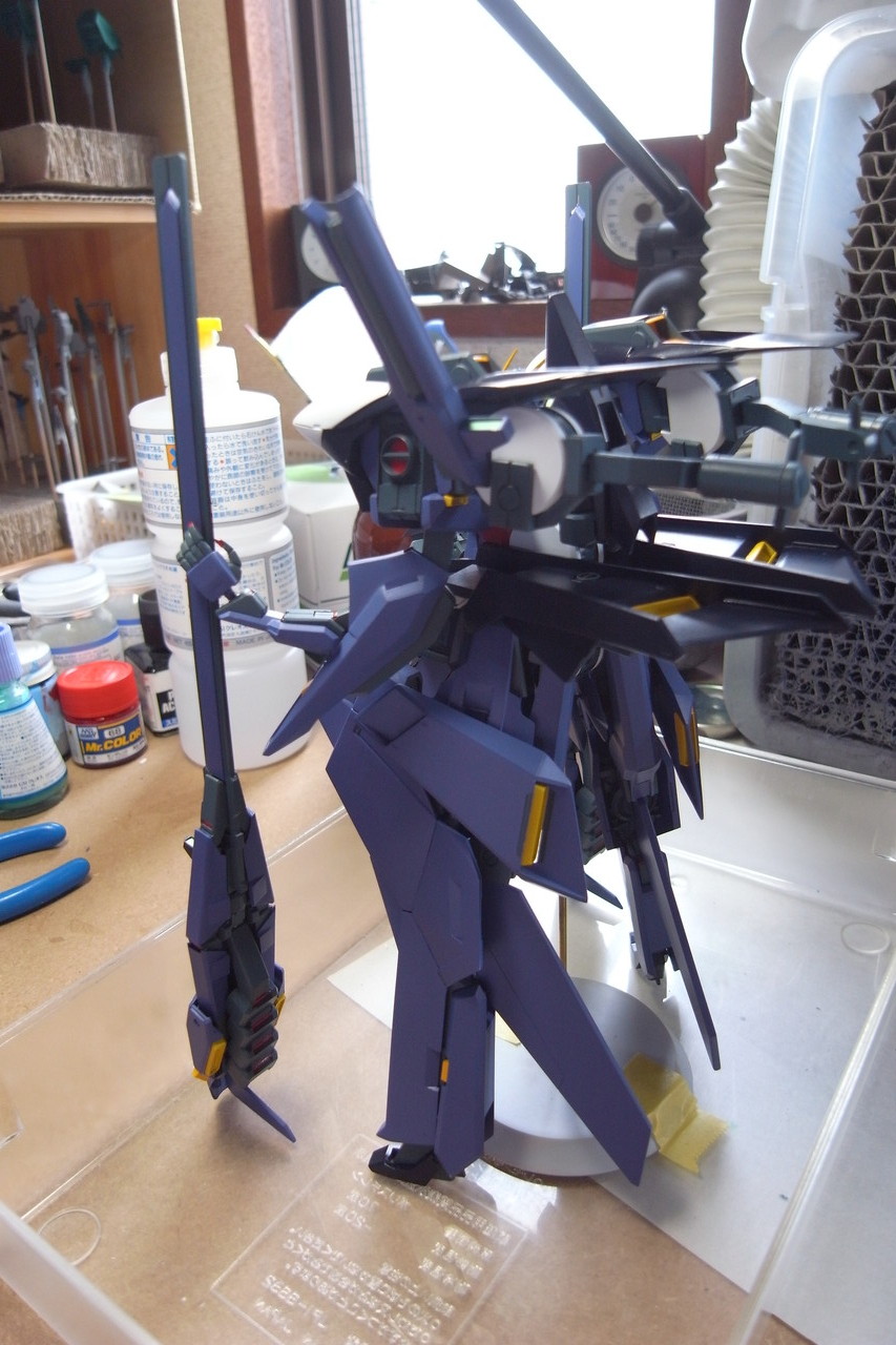 んどぱら屋 ハイゼンスレイ2・ラー ロングブレードライフルの足を