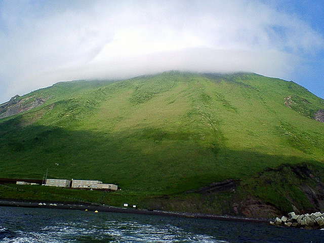 大エロベイ島