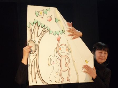 劇団 むむのこ の光る影絵 龍谷幼稚園のブログ あのね きょうね 劇団 むむのこ の光る影絵 龍谷幼稚園のブログ あのね きょうね