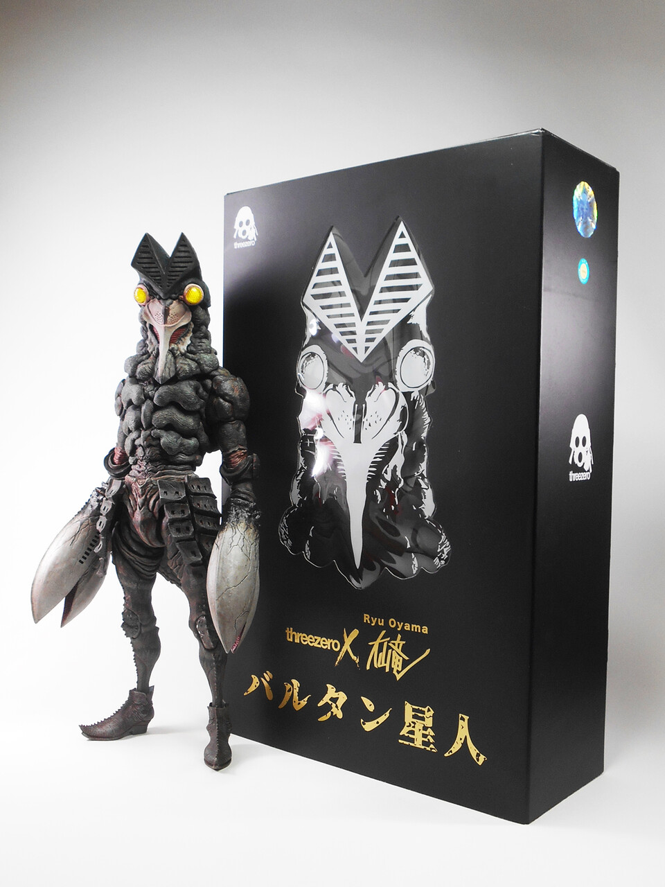 Amazon | threezeroX 大山竜 バルタン星人 ABS・PVC・POM 1/6