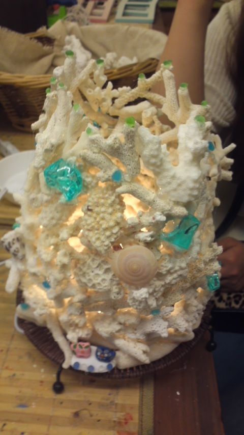 石垣島サンゴランプ作り 石垣島手造り工房 琉球まぶやー