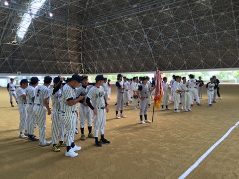 竜王町商工会青年部ソフトボール大会 _優勝旗返還