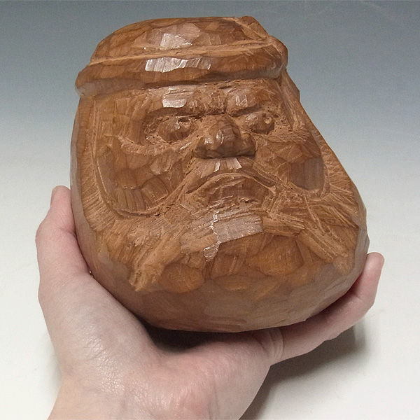 欅(ケヤキ) だるま（達磨） 叩き彫り 木地砥の粉仕上げ 高さ：11cm