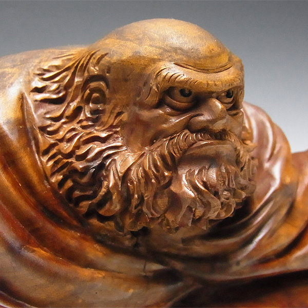 稀少時代物□達磨大師□二代磯尾柏里作□楠木□ 一刀彫□仏像