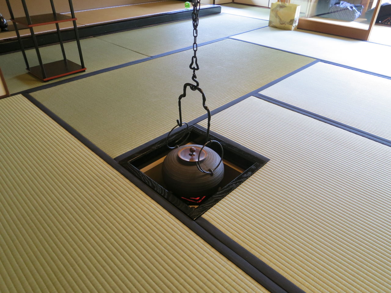3月8日のお稽古ー釣釜で 流水会目白だより